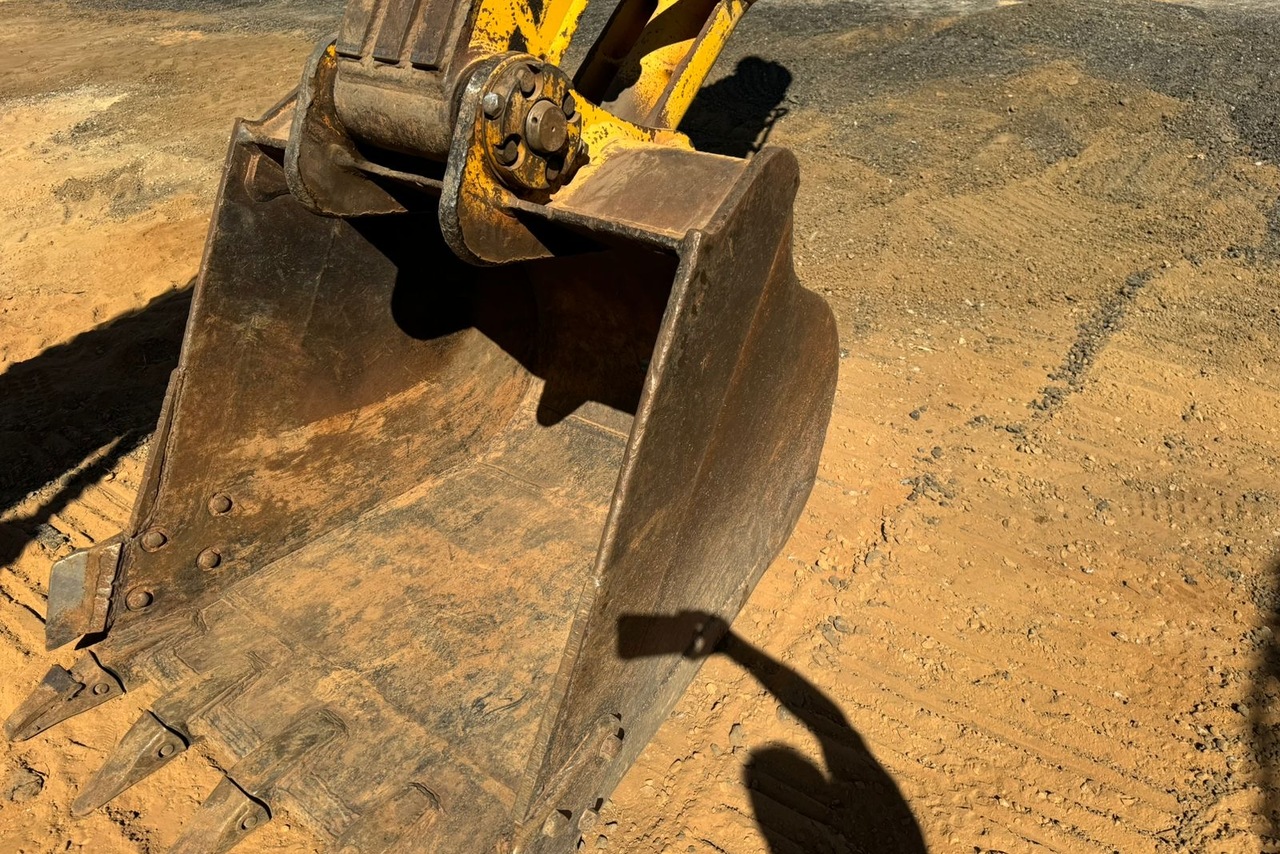 Komatsu PC200 - 17/17 14