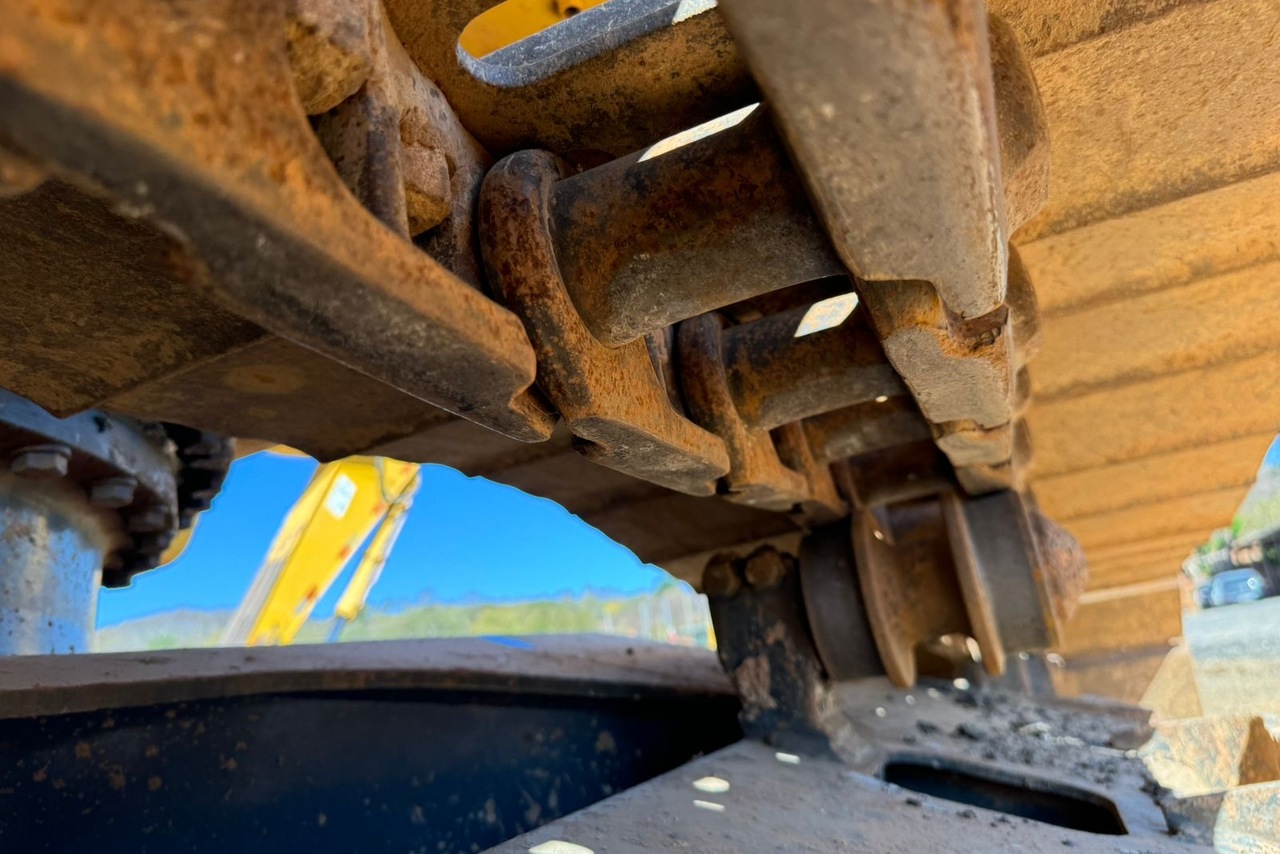 Komatsu PC200 - 20/20 6