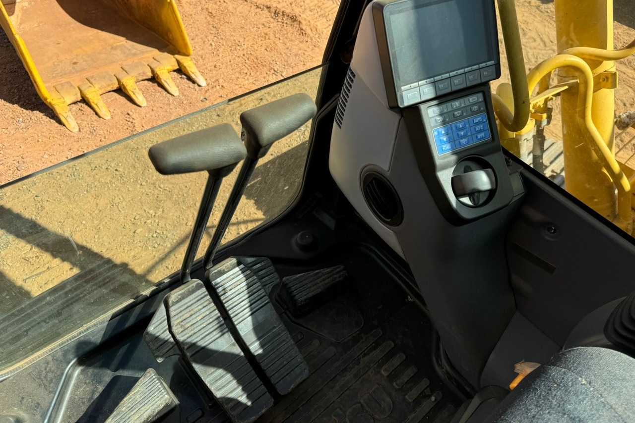 Komatsu PC200 - 20/20 7