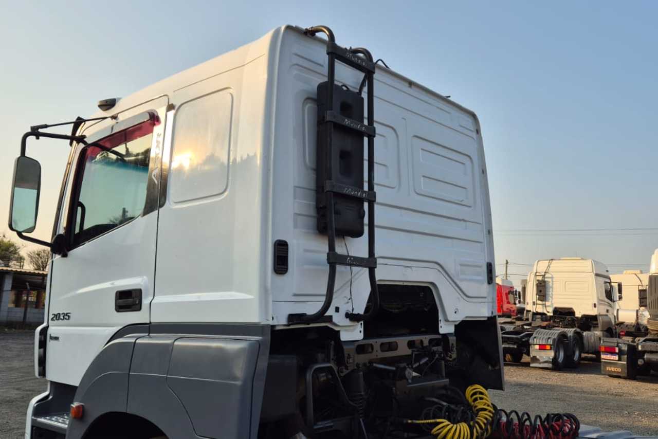 Mercedes Benz Axor 2035 - 10/11 3