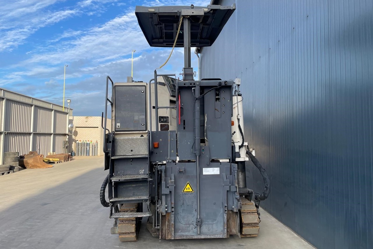 Wirtgen W100F - 09/09 4