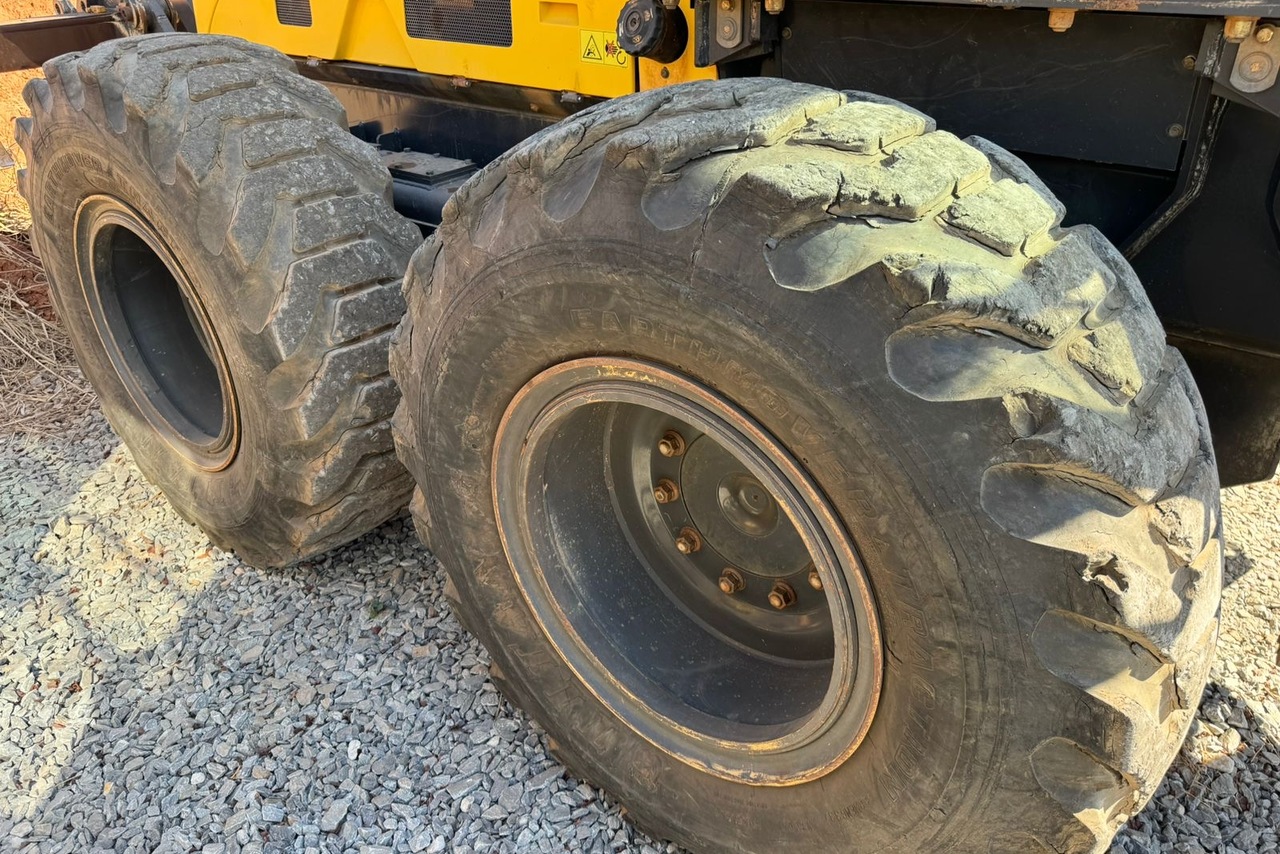 New Holland RG 170B - 18/18 12