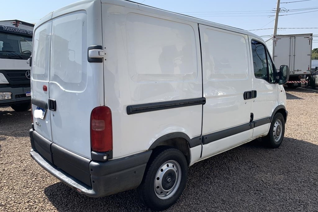 Renault Master  Furgão - 06/06 11