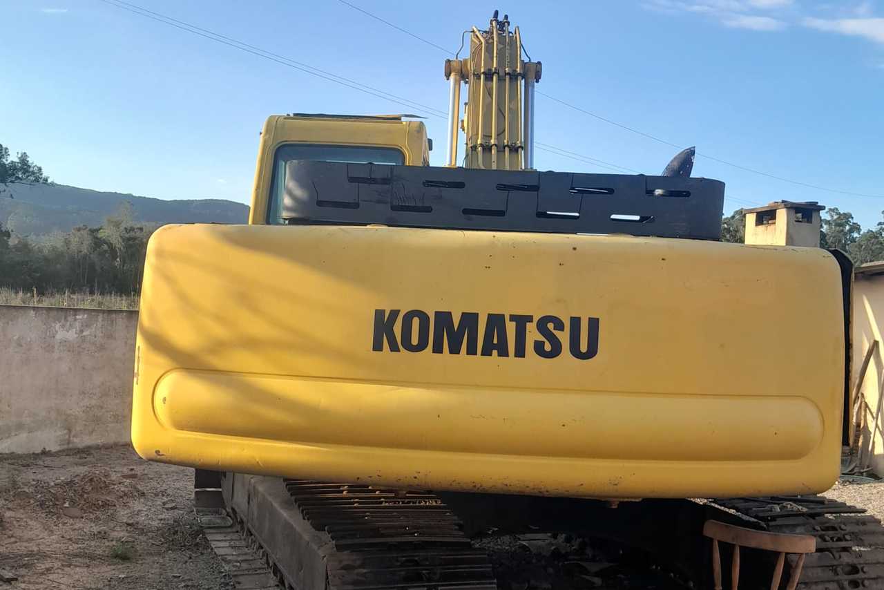 Komatsu PC200 - 04/04 4