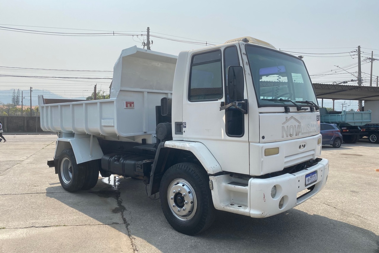 Ford Cargo1317 - 06/06 2