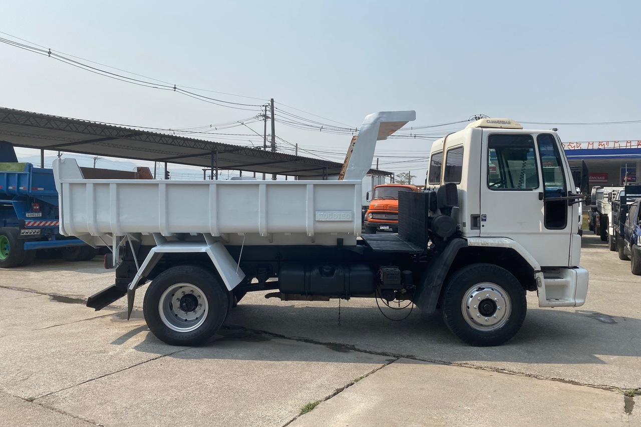 Ford Cargo1317 - 06/06 6
