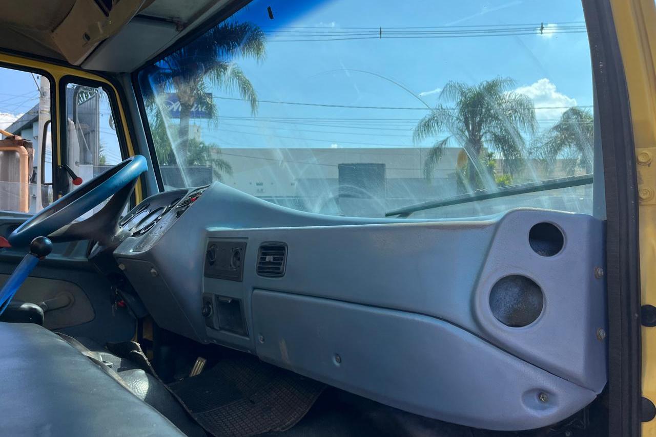 Mercedes Benz MB 1214 - 98/98 3