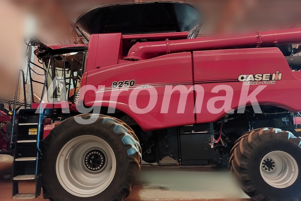 Case 8250 - 21/21 8