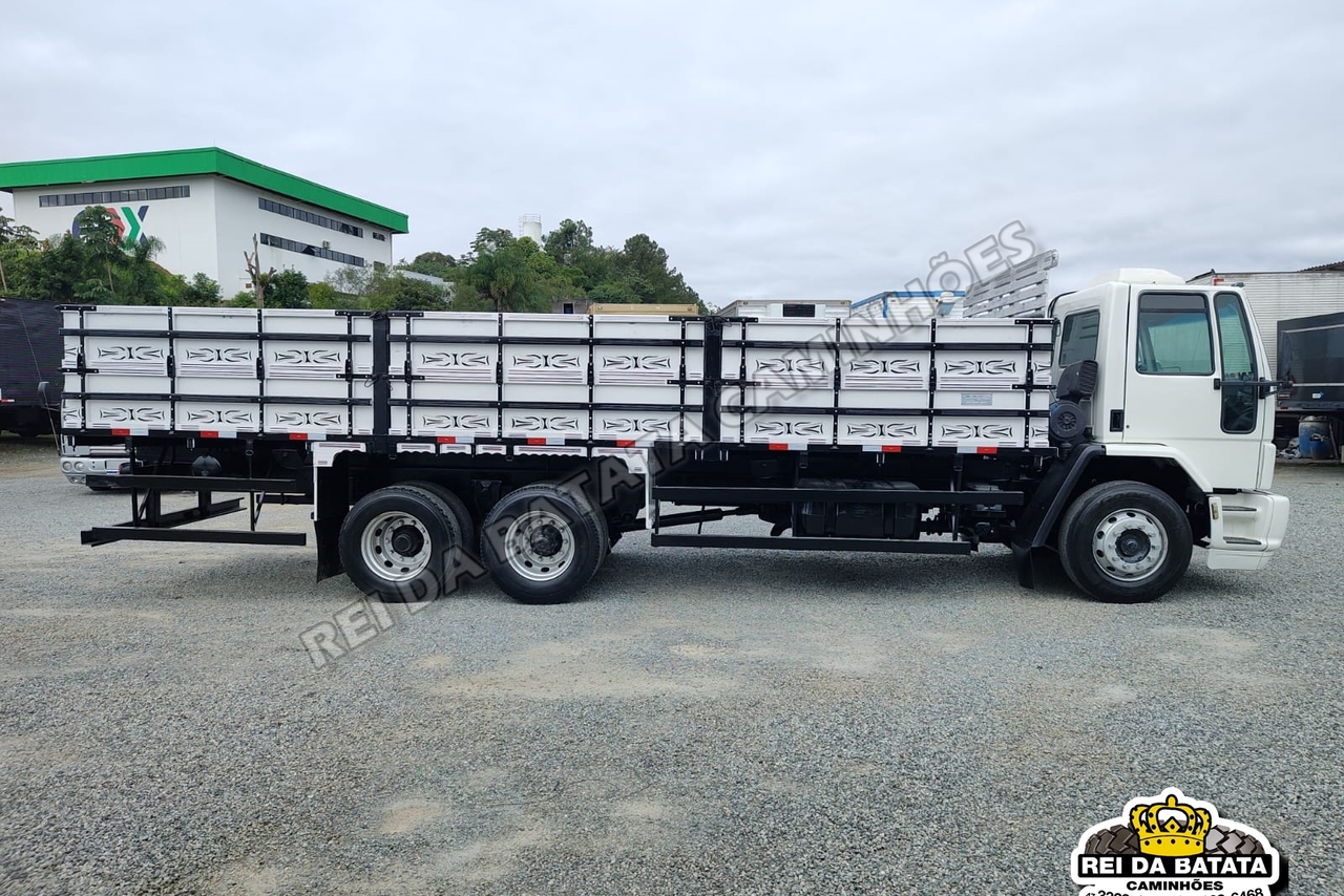 Ford Cargo2422 - 07/07 11