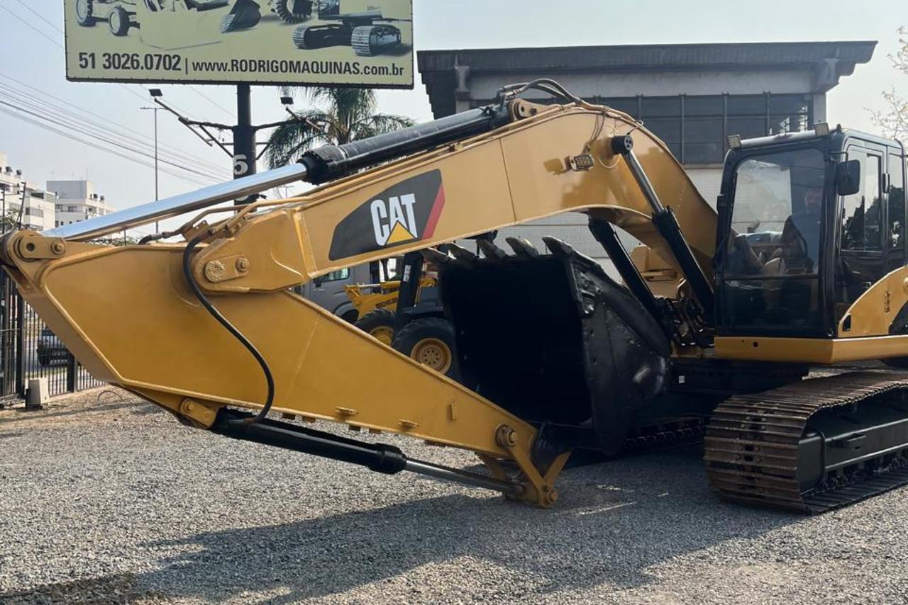 Caterpillar 320D - 10/10 8