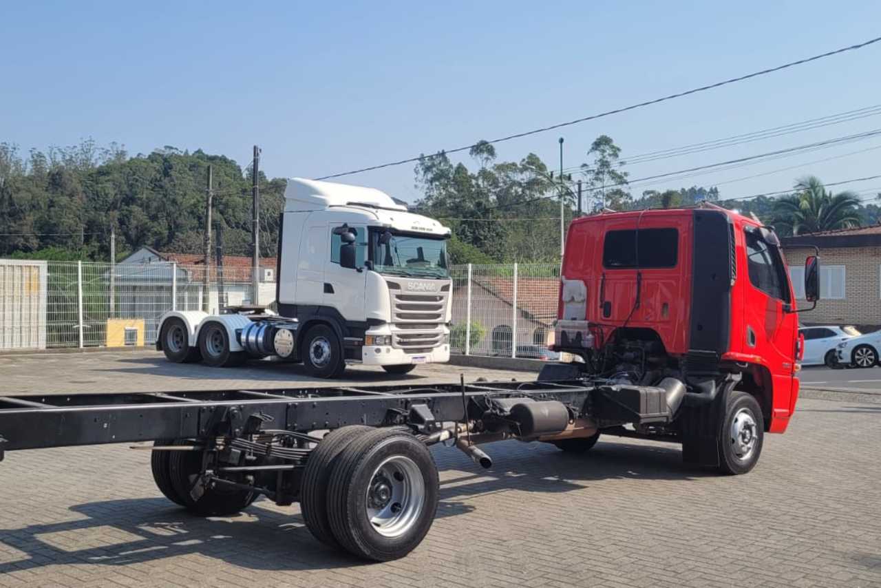 Mercedes Benz Accelo 915 - 10/10 10