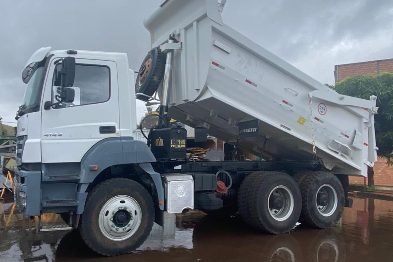 Mercedes Benz MB 4144 - 12/12 3