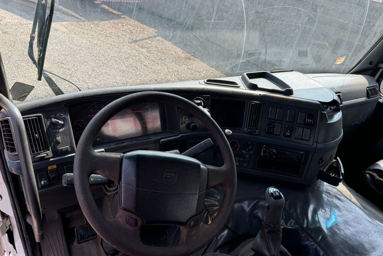 Volvo FM440 - 08/08 5
