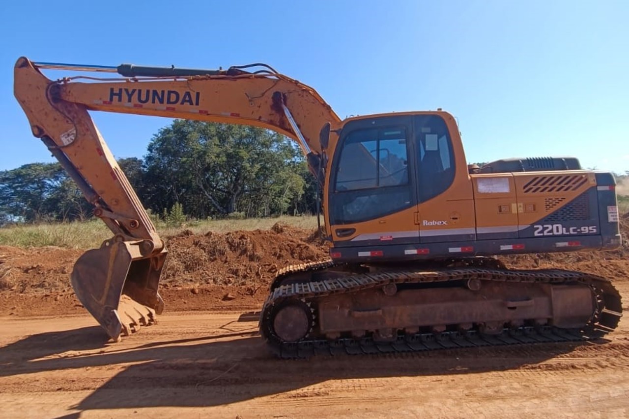 Hyundai R220 LC - 15/15 2