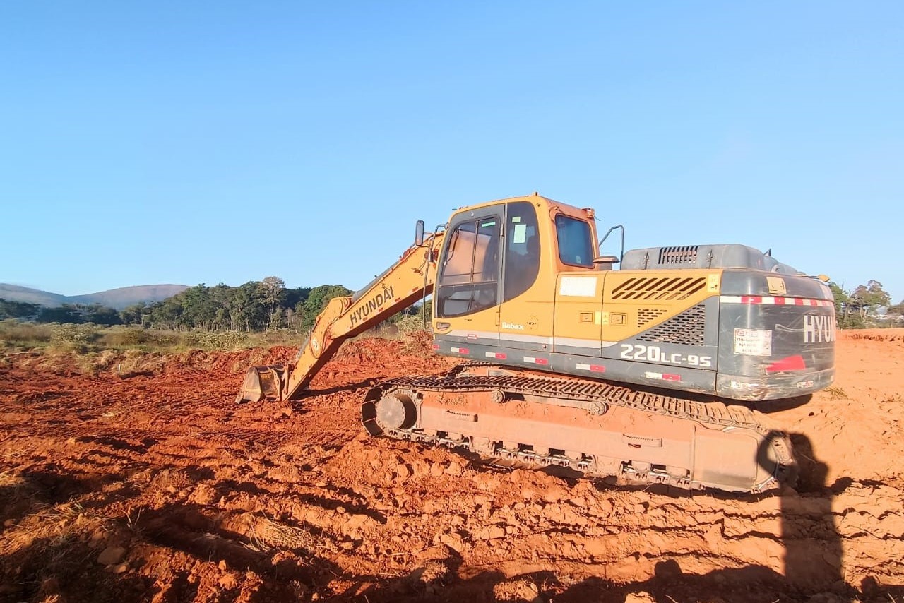 Hyundai R220 LC - 15/15 3