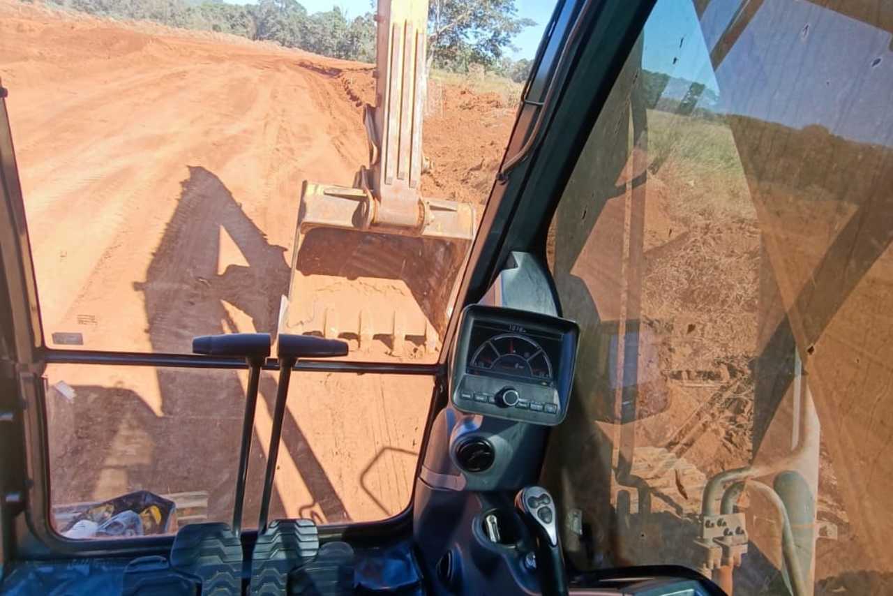 Hyundai R220 LC - 15/15 11