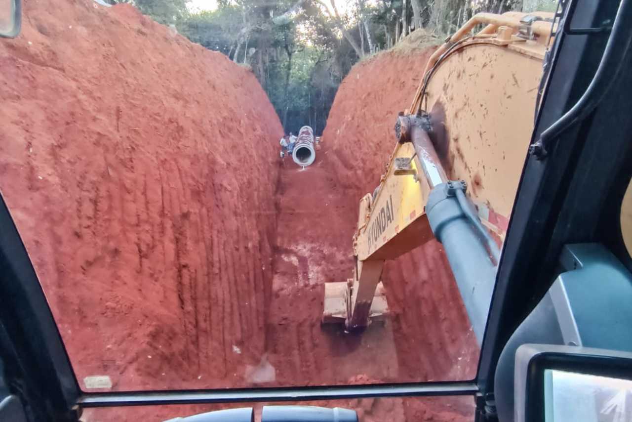 Hyundai R220 LC - 15/15 12