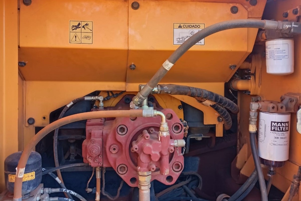 Hyundai R220 LC - 15/15 16