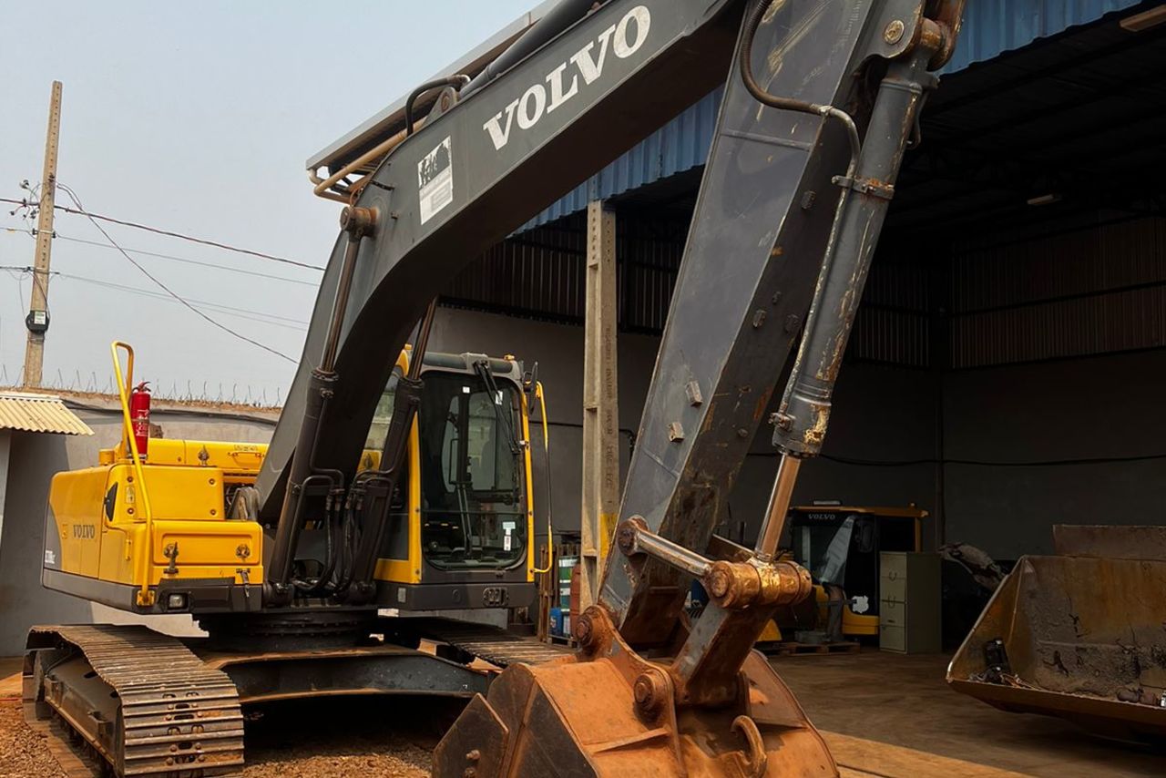 Volvo EC210BLC - 10/10 7