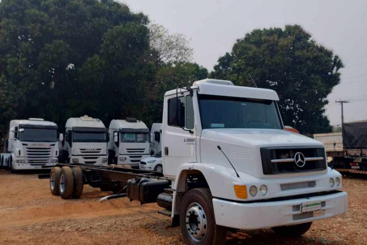 Mercedes Benz MB 1620 - 09/09 6