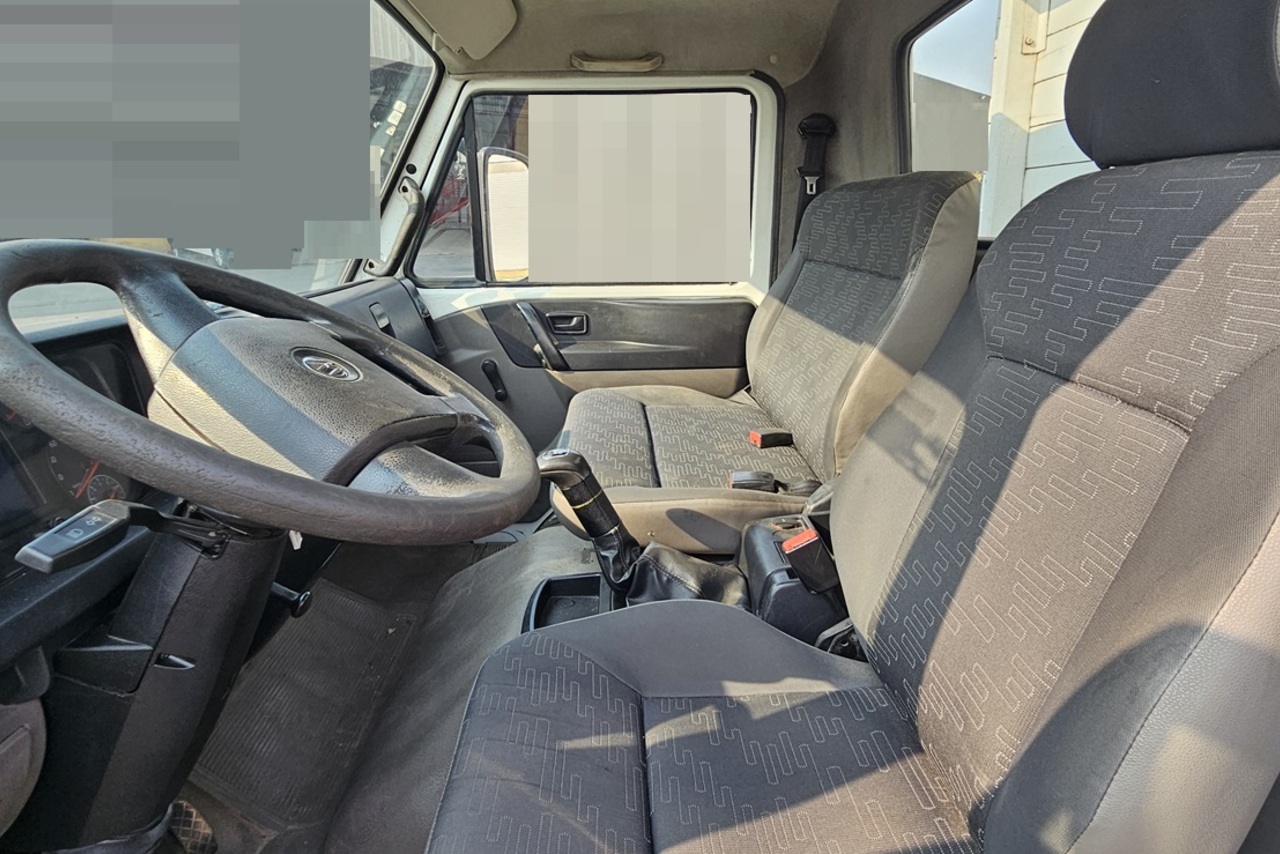 Volkswagen 8 160 - 16/16 3