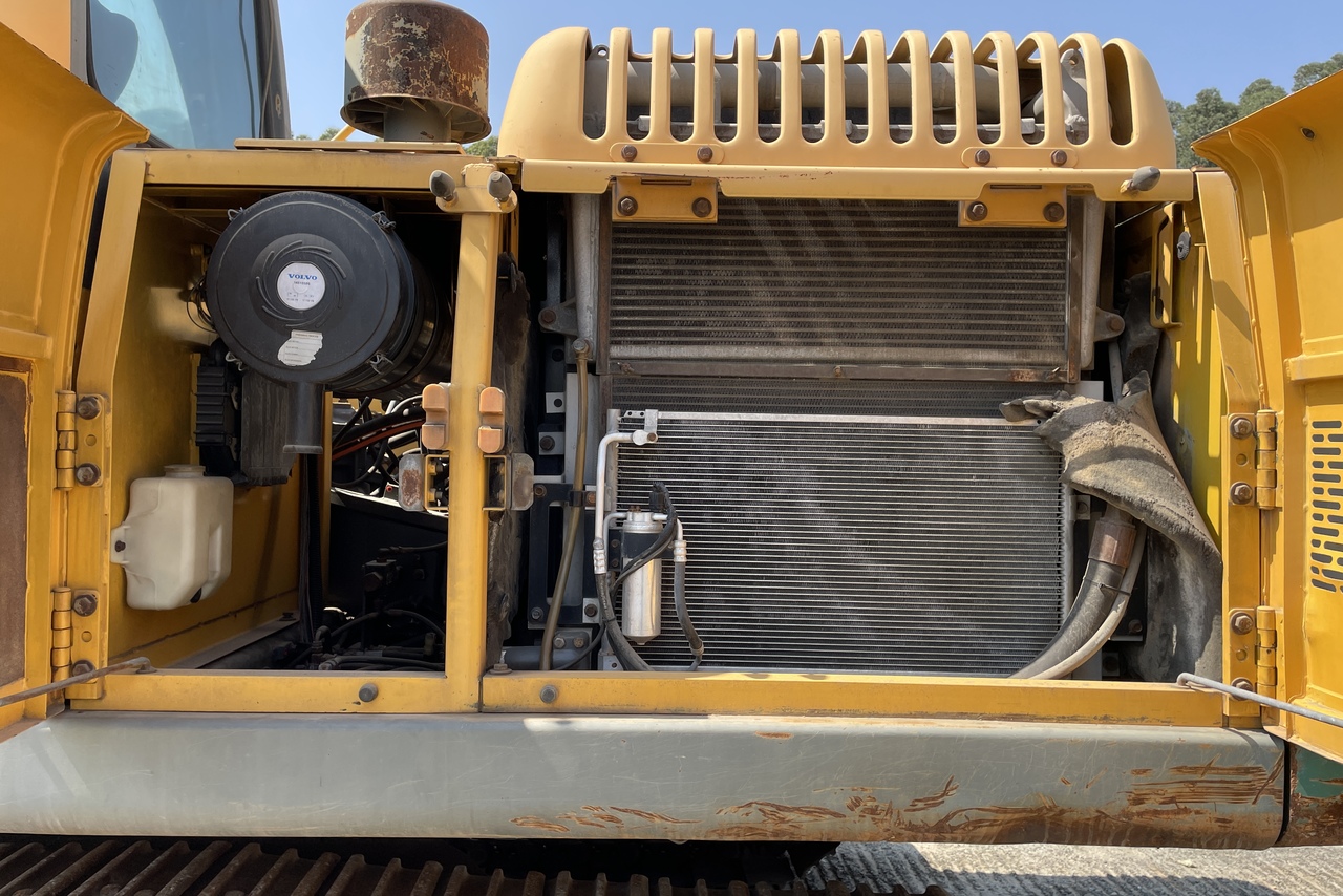 Volvo EC210BLC - 09/09 8
