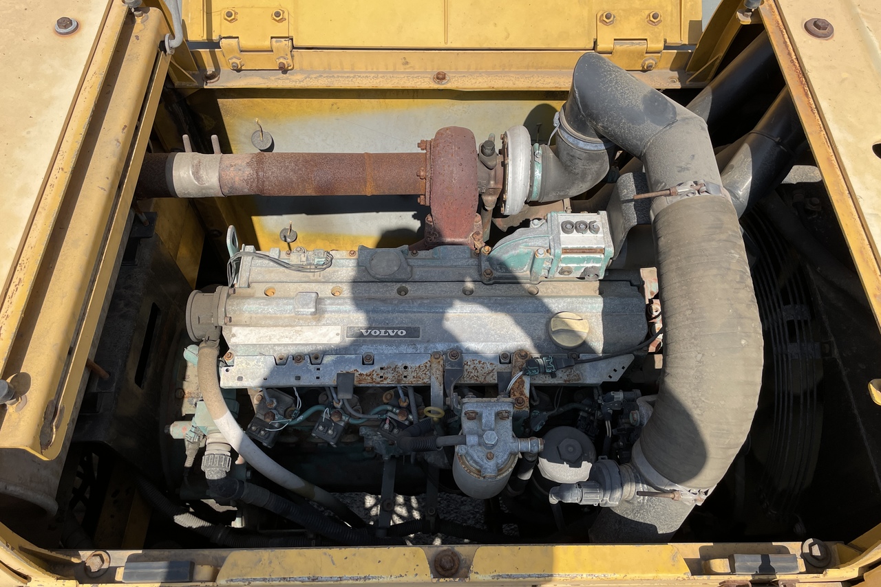 Volvo EC210BLC - 09/09 11