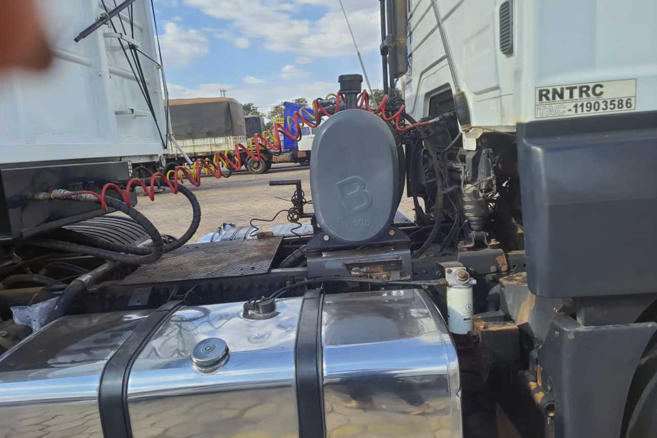 Mercedes Benz Axor 2540 - 08/08 3