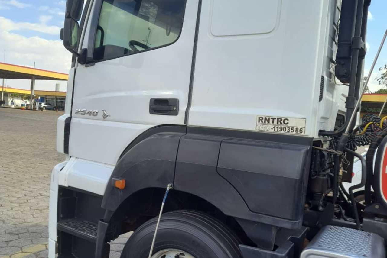 Mercedes Benz Axor 2540 - 08/08 7