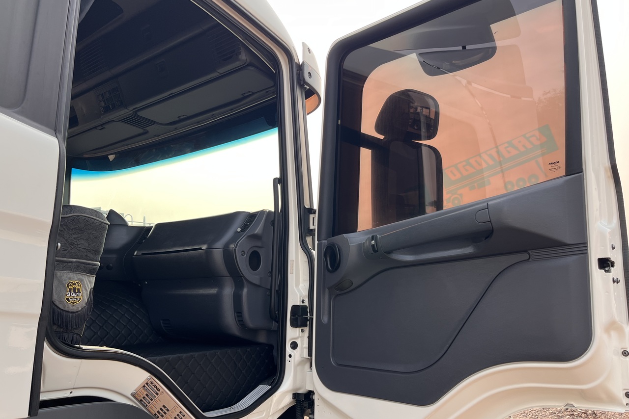 Scania P94 310 - 05/05 17