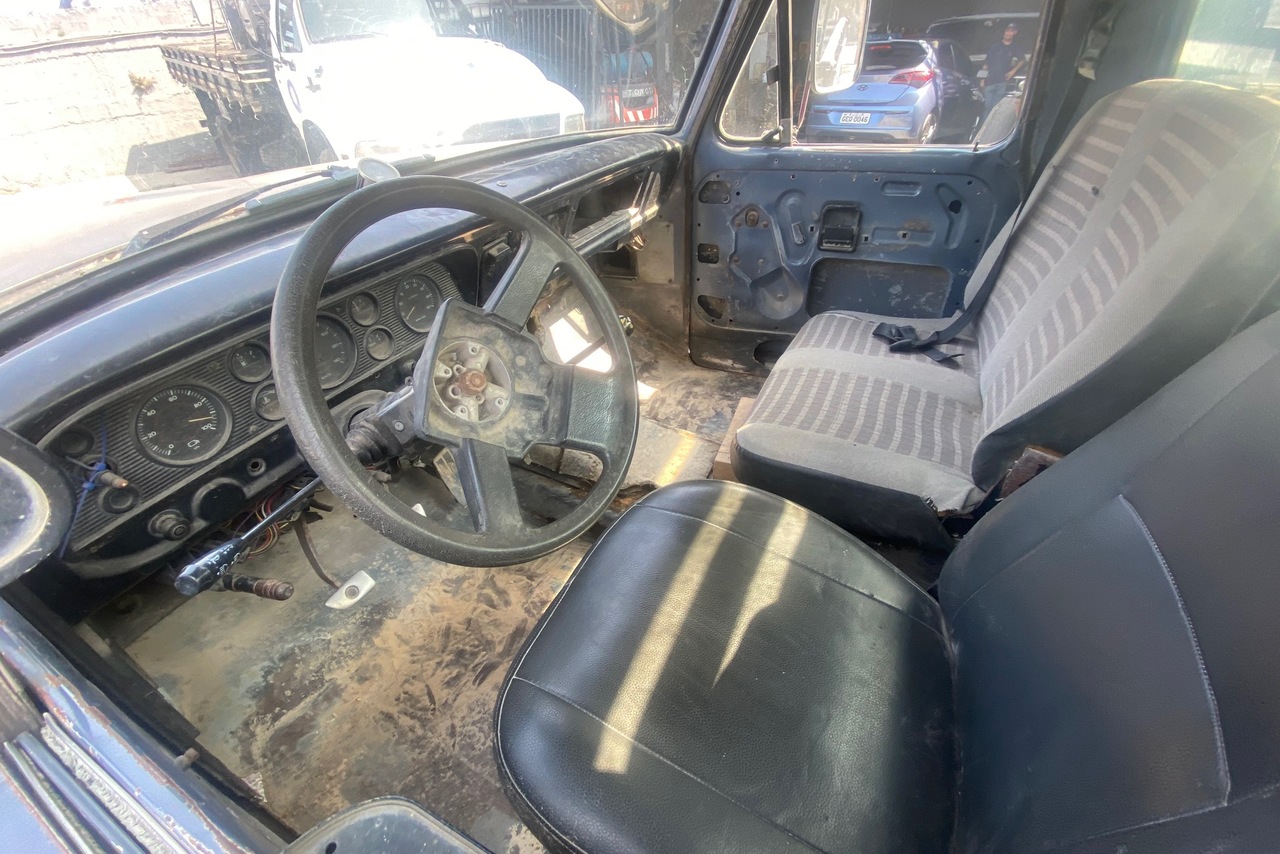 Ford F4000 - 86/86 3
