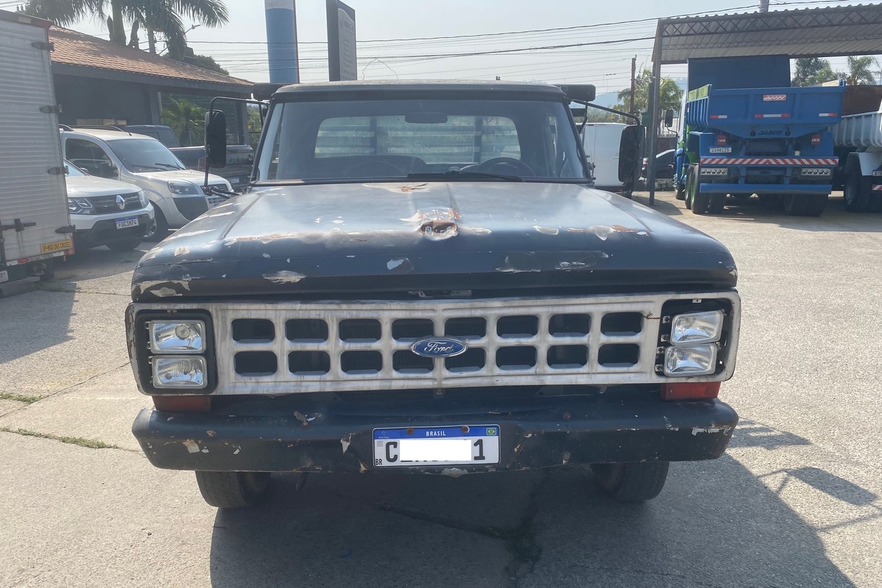 Ford F4000 - 86/86 4