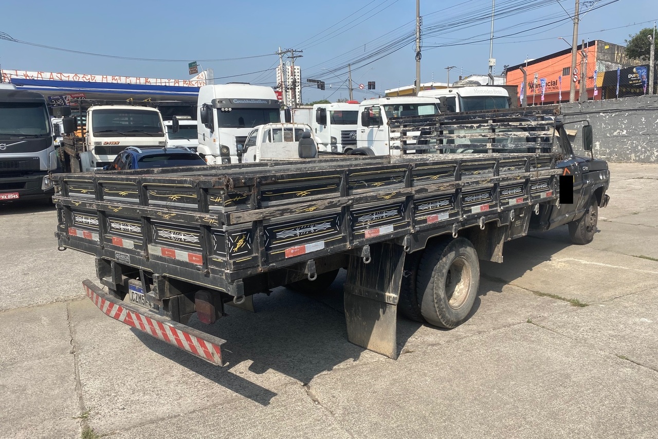 Ford F4000 - 86/86 9