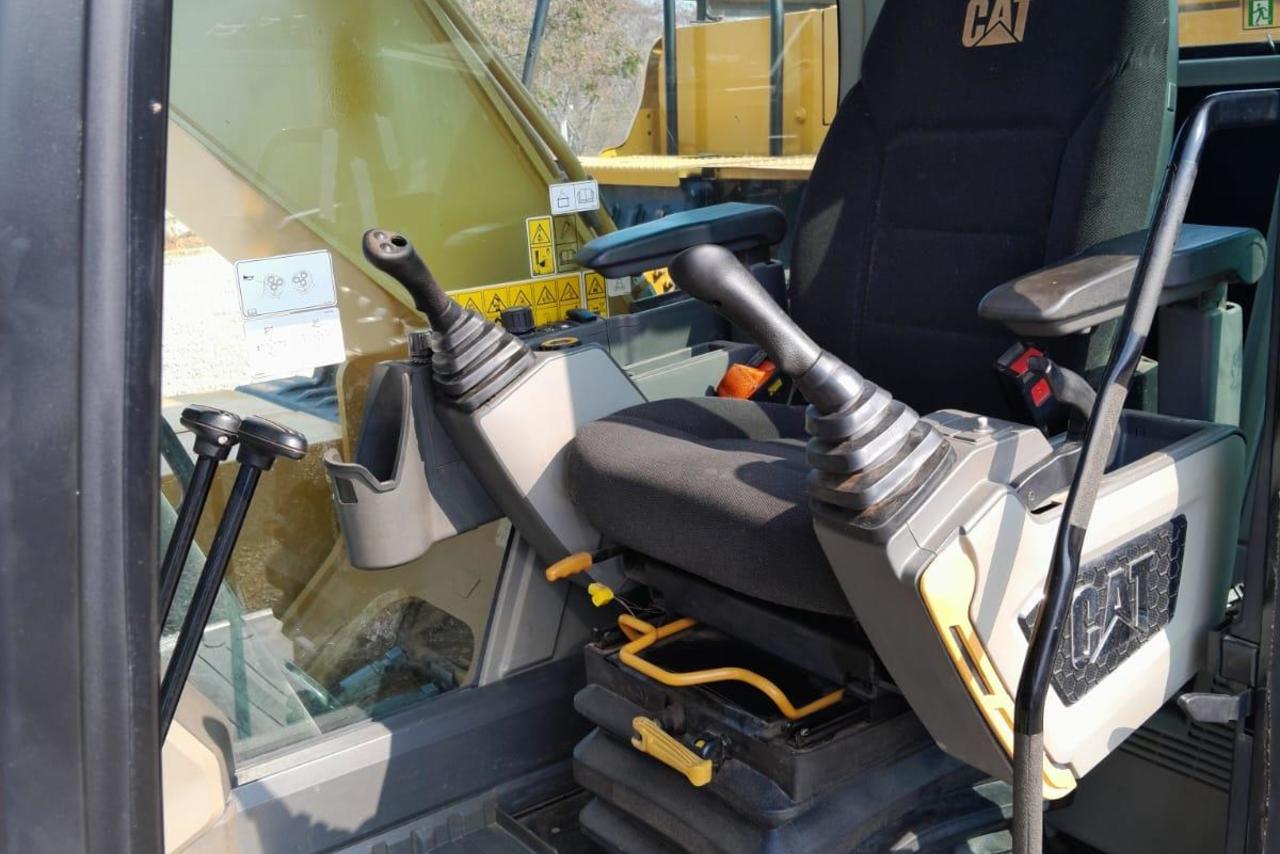 Caterpillar 320GC - 20/20 2