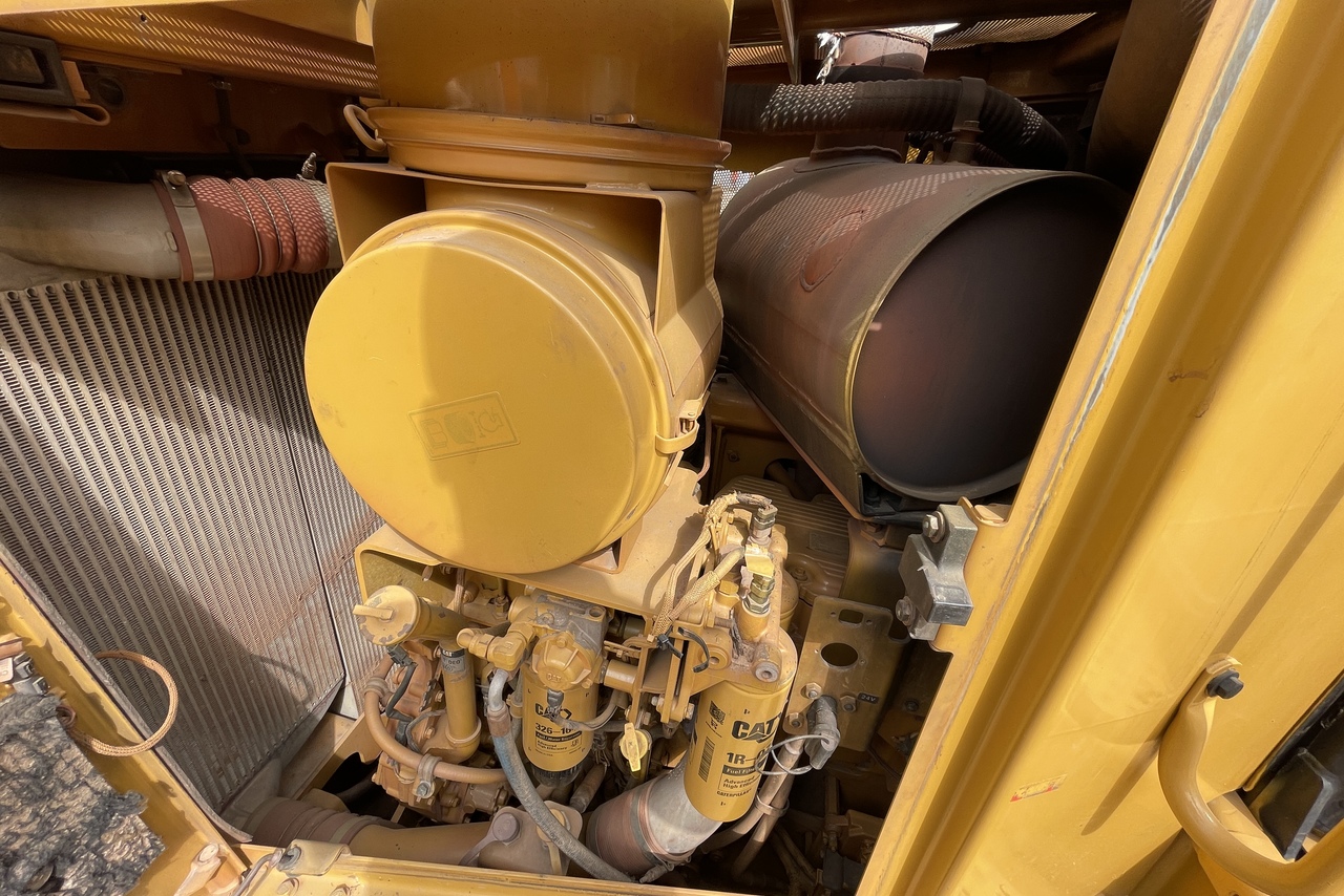 Caterpillar D8T - 21/21 9