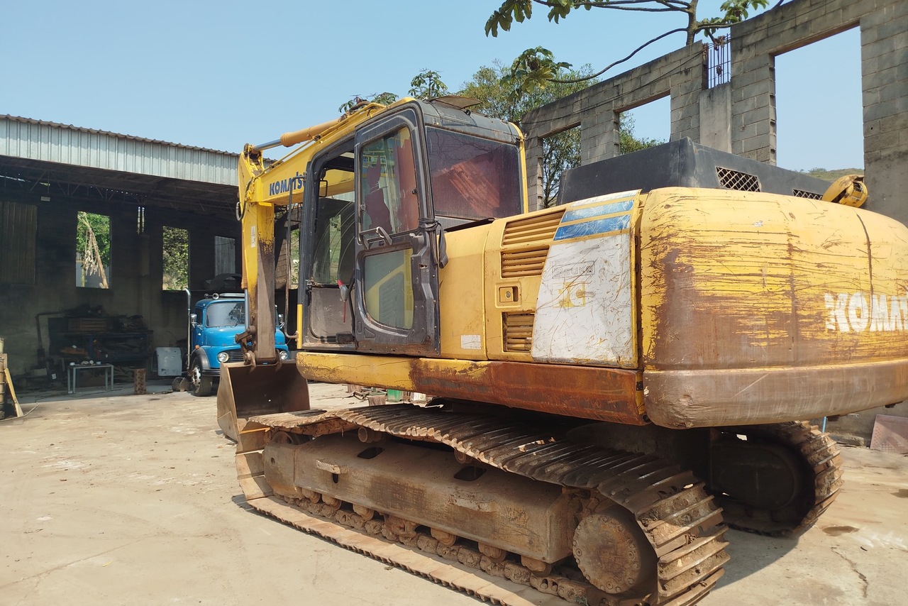Komatsu PC200 - 09/09 11