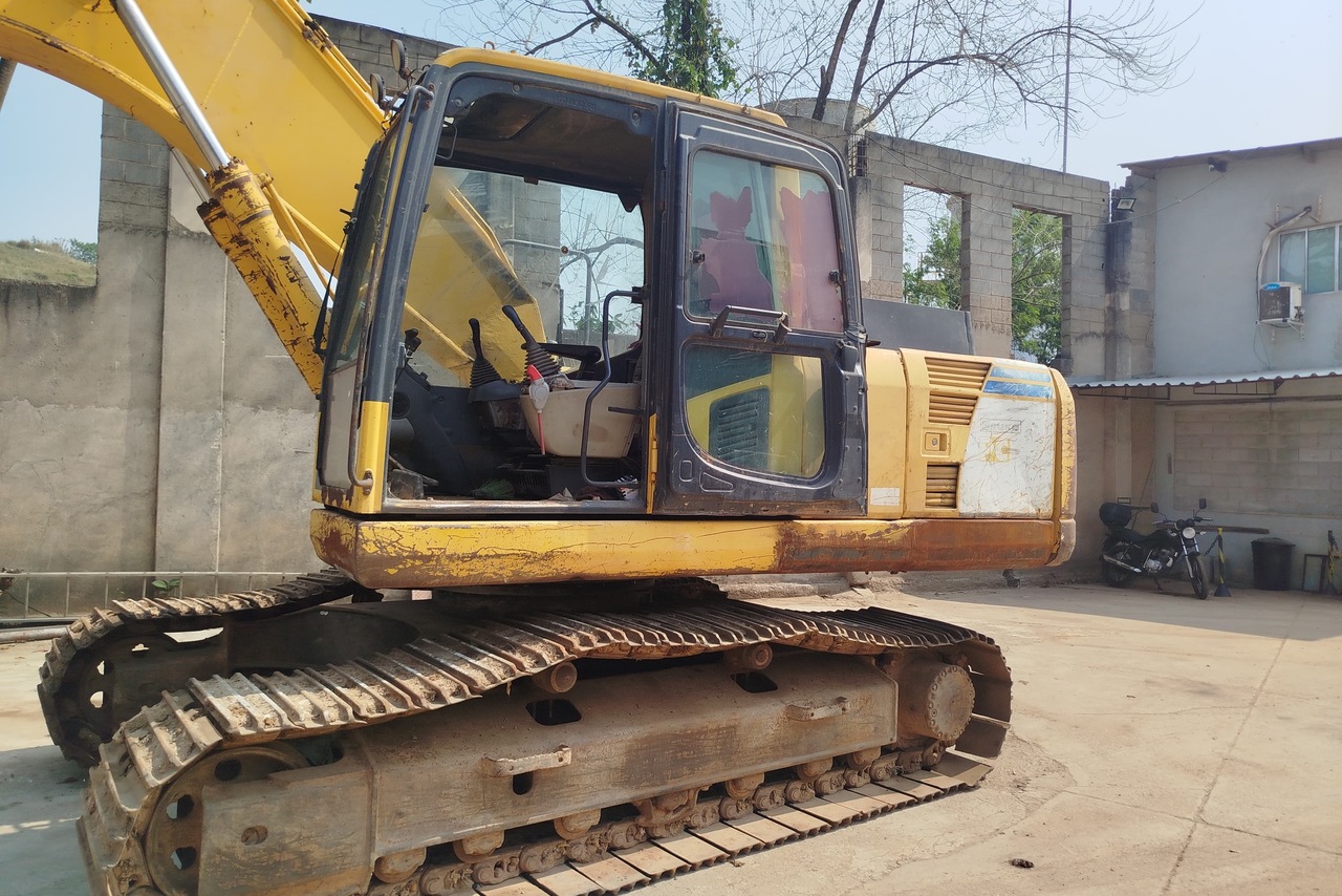 Komatsu PC200 - 09/09 13