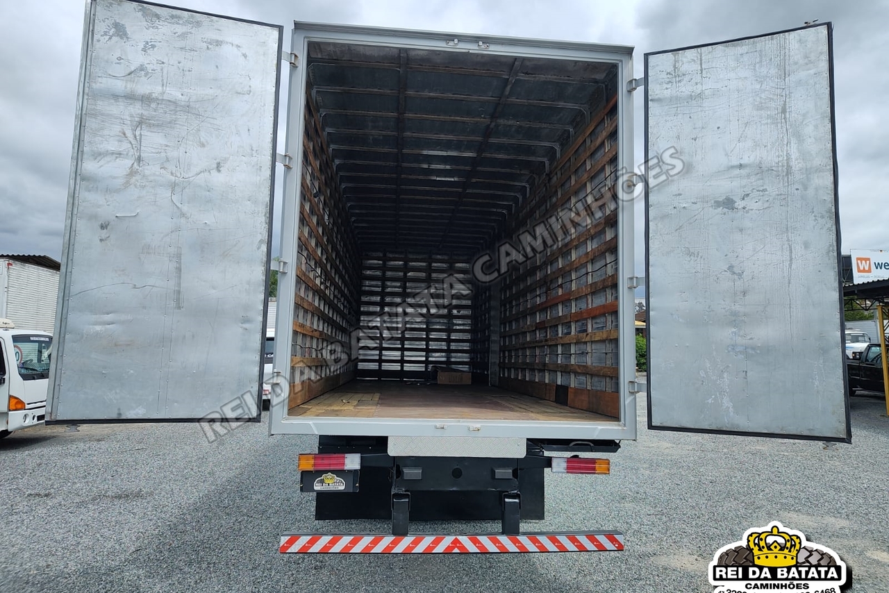 Mercedes Benz MB 1620 - 01/01 8