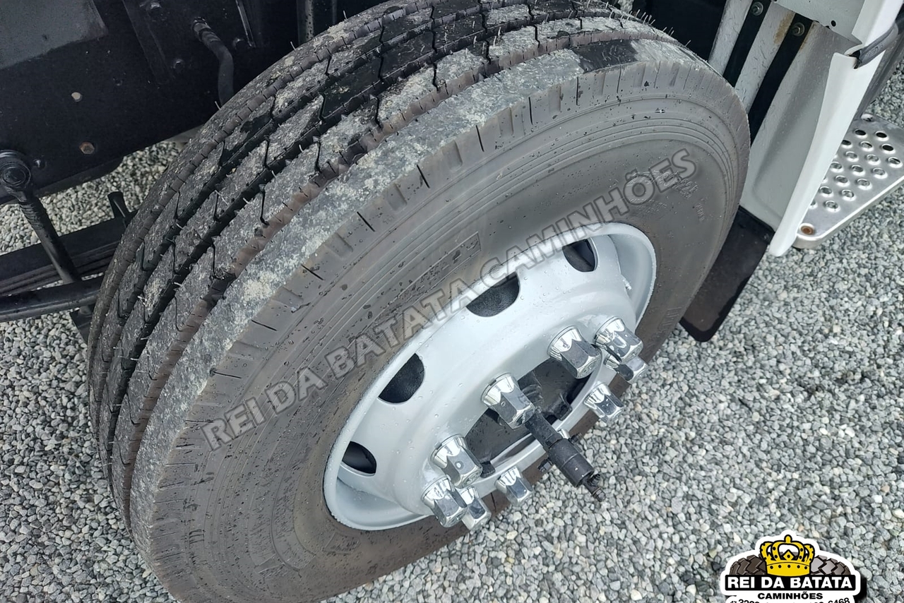 Mercedes Benz MB 1620 - 01/01 15