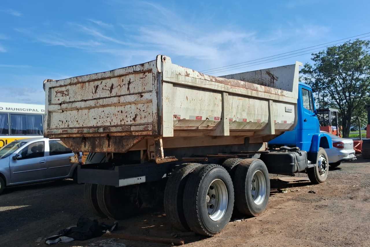 Mercedes Benz MB 2318 - 93/93 3
