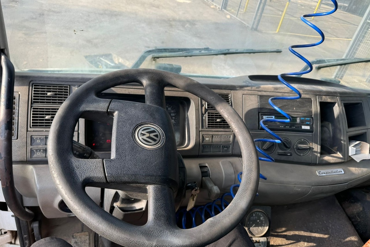 Volkswagen 15-180 E Constellation - 11/11 3