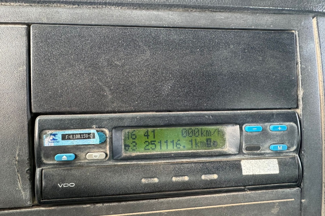 Volkswagen 15-180 E Constellation - 11/11 6