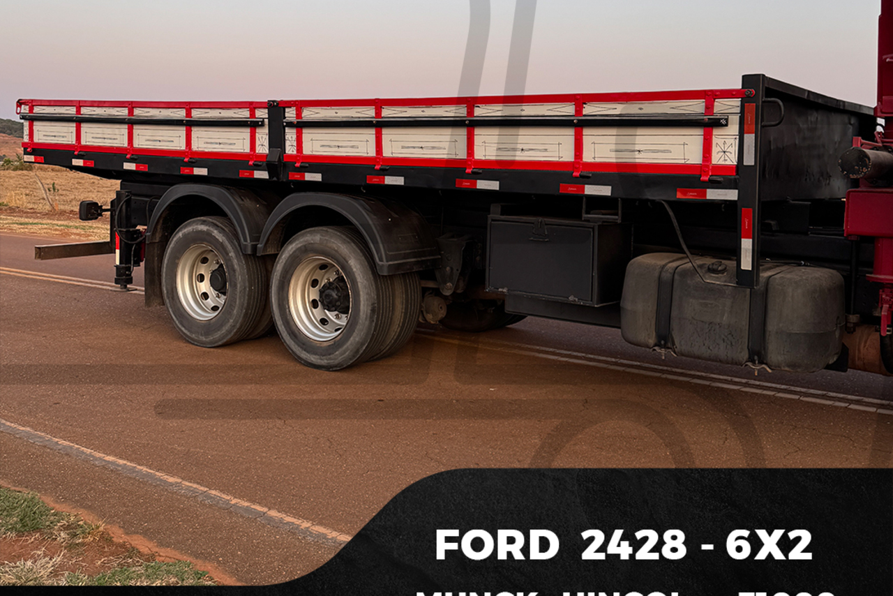Ford Cargo2428 - 08/09 9