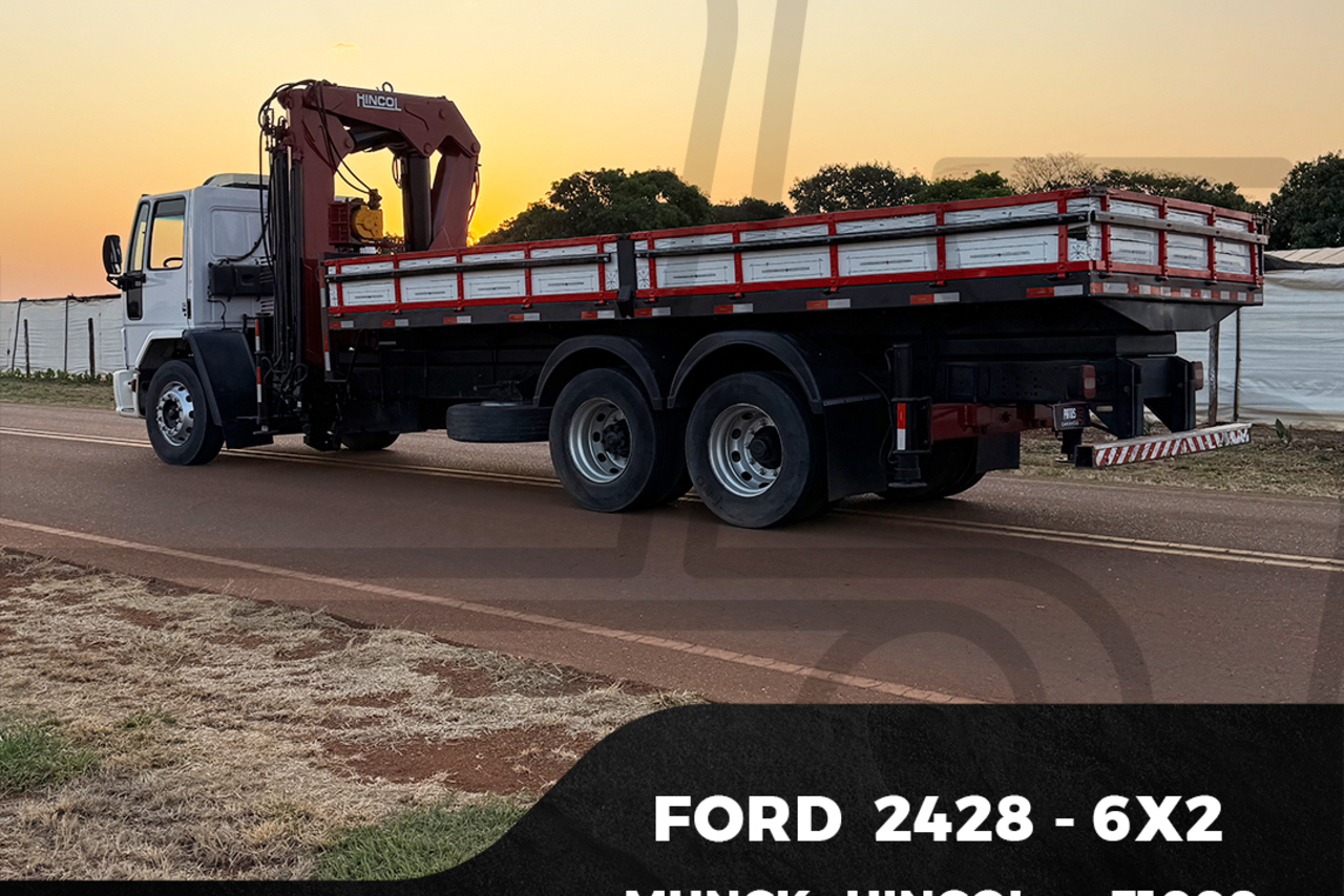 Ford Cargo2428 - 08/09 12