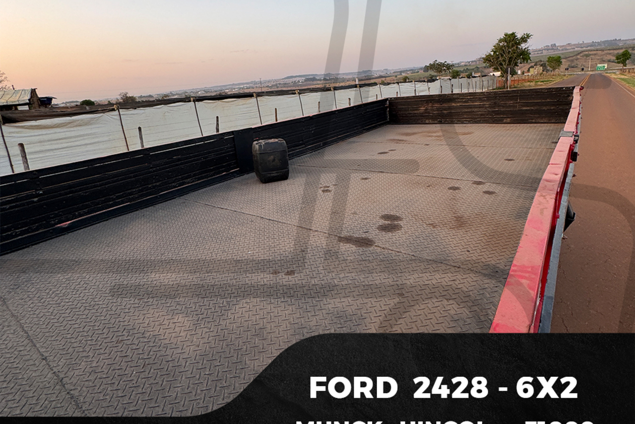 Ford Cargo2428 - 08/09 20