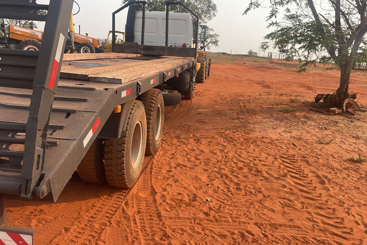Ford Cargo2425 - 97/97 5
