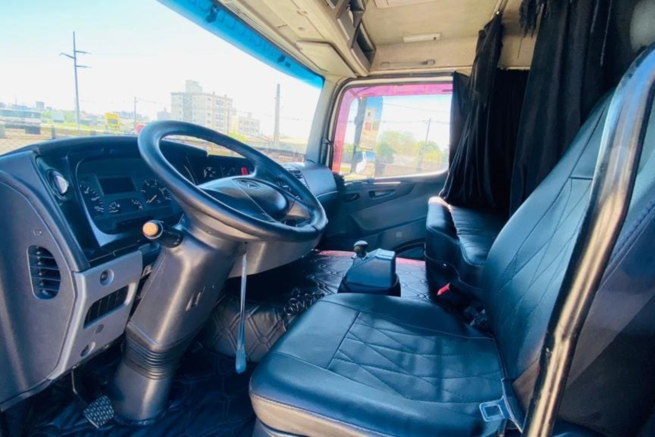 Mercedes Benz Axor 2544 - 10/11 3