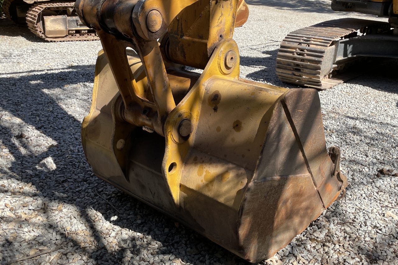 Hyundai R220 LC - 14/14 16