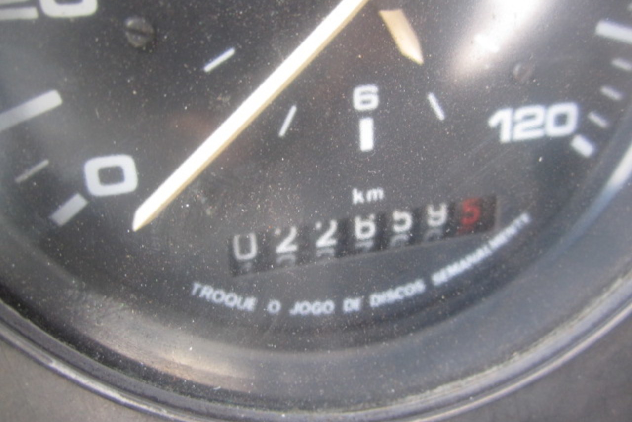 Volkswagen 12.140 - 94/94 4
