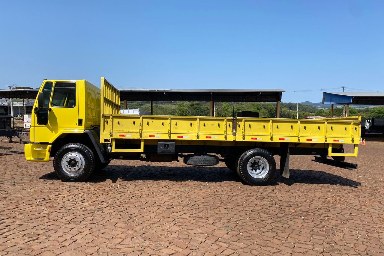 Ford Cargo1317 - 10/10 5